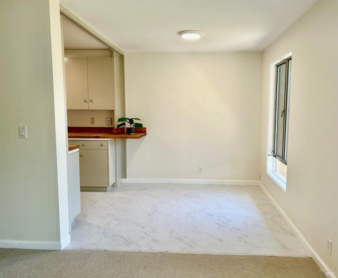 9 Forest Ln #9 - Photo 6 of 11