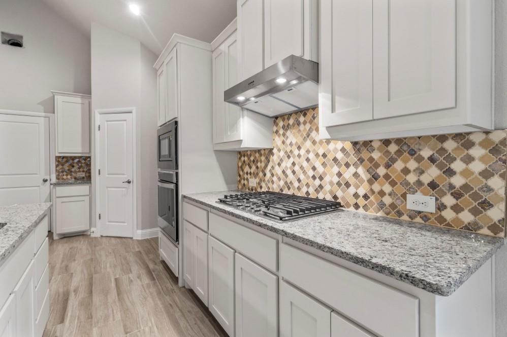 11540 Lavonia Rd #11540 - Photo 2 of 26