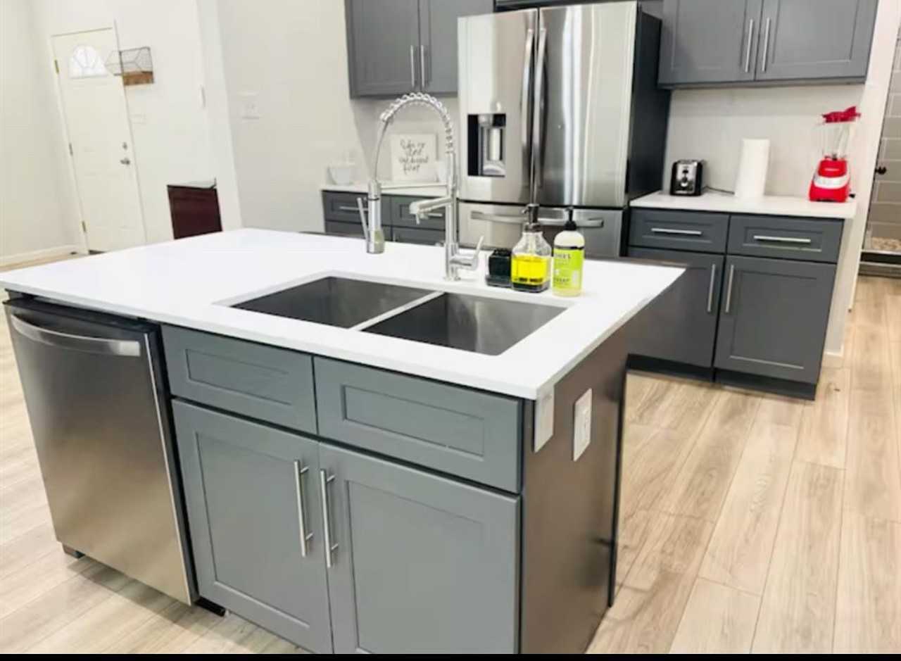 2400 Burkett St #2400 - Photo 6 of 12