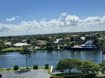 1069 Hillsboro Mile - Photo 1 of 1