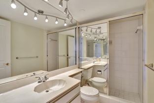 1021 Hillsboro Mile - Photo 1 of 1