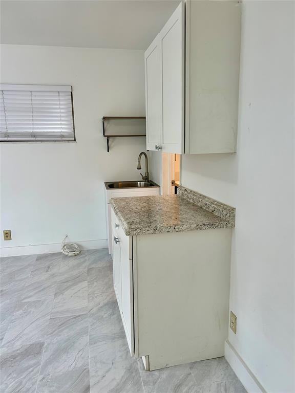 1301 Southeast 22nd Avenue #1301-4 - Photo 5 of 19