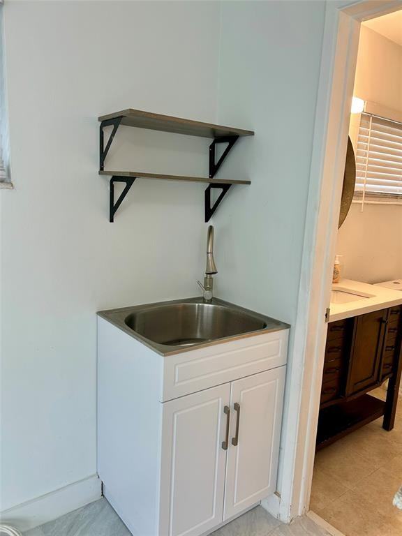 1301 Southeast 22nd Avenue #1301-4 - Photo 6 of 19