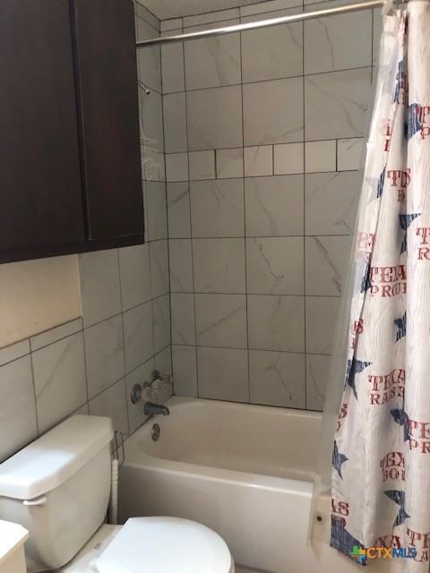 710 East Baxter Street #710B - Photo 3 of 6