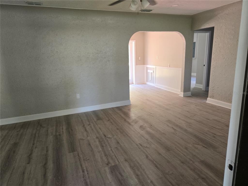 804 W Linebaugh Ave #804 - Photo 3 of 29