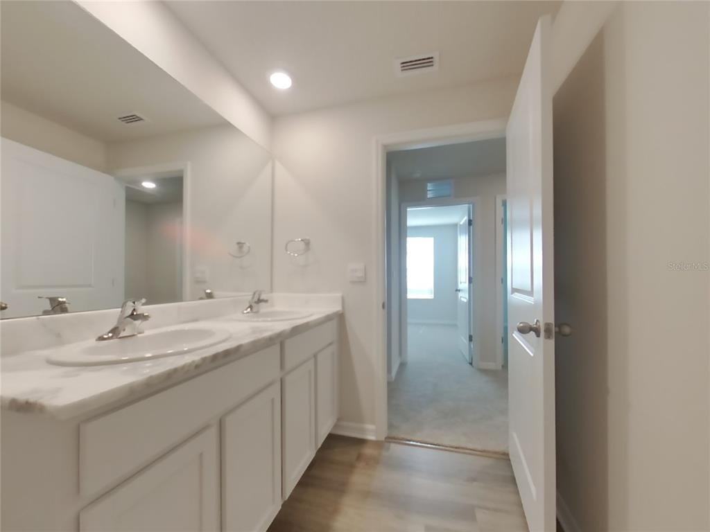 10749 Hidden Banks Glen East #10749 - Photo 2 of 18