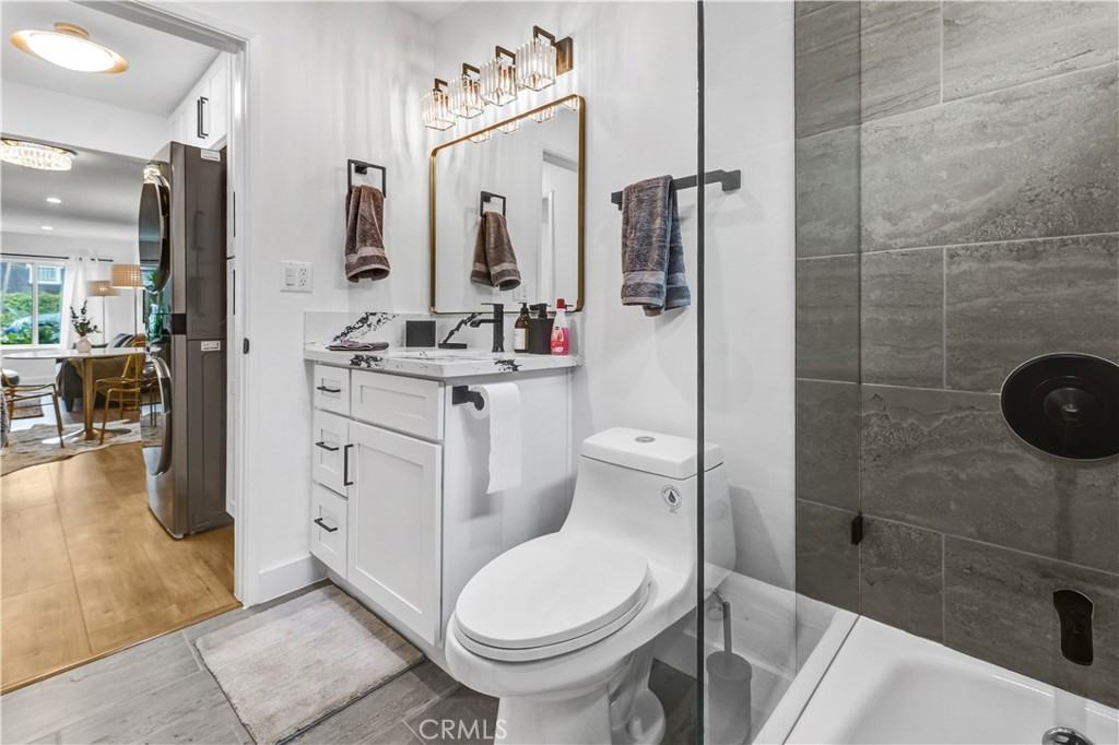 4354 Oakwood Ave #4354 - Photo 7 of 17