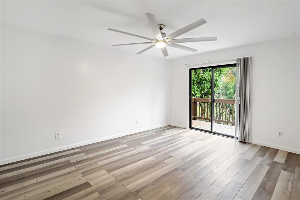 1544 39th Ave #1544 - Photo 2 of 30