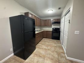 412 21st Street #412 - Photo 1 of 1