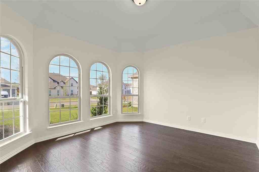 601 Winslow Lane #601