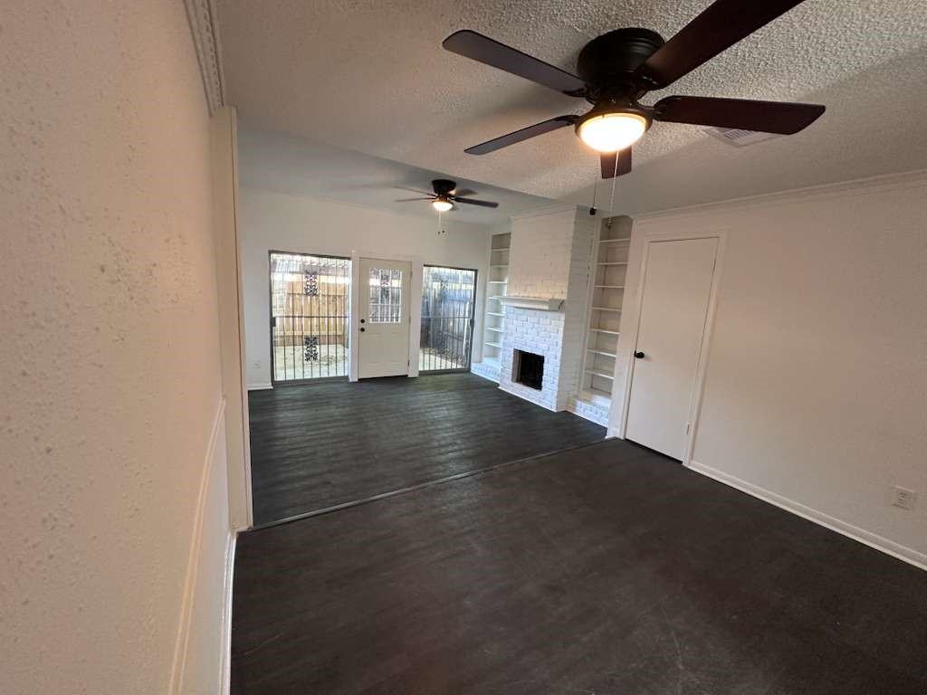 7700 Creekbend Dr #7700-124 - Photo 7 of 23