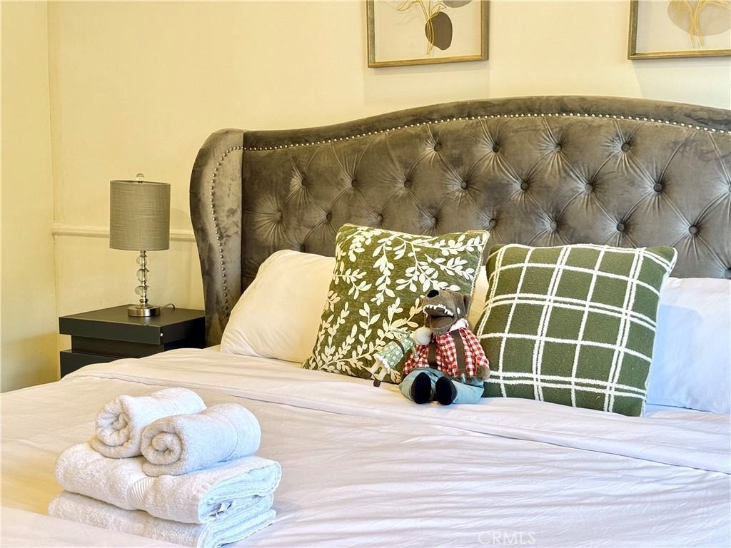 9504 E Naomi Ave #9504 - Photo 2 of 35