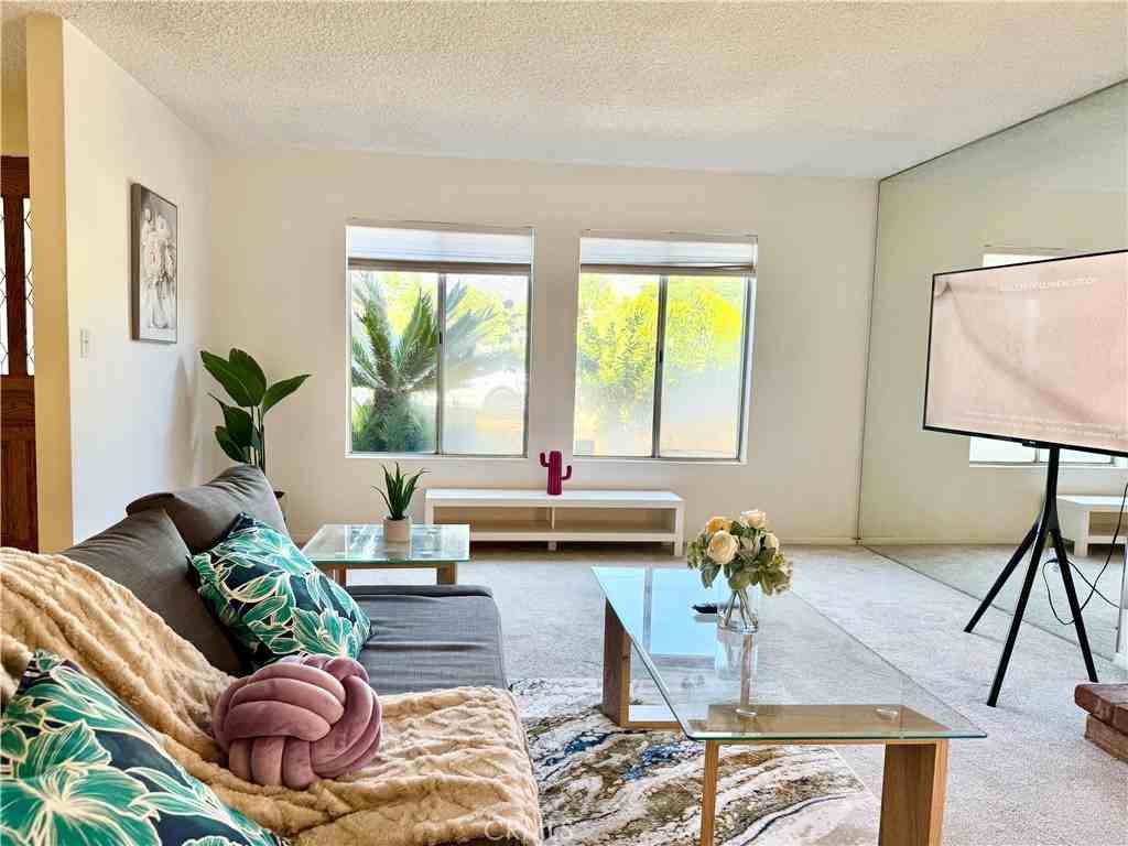 9504 E Naomi Ave #9504 - Photo 3 of 35