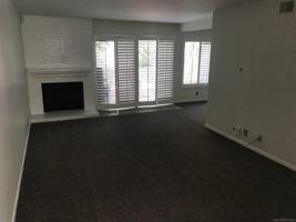 featured image of 8266 Caminito Modena #8266