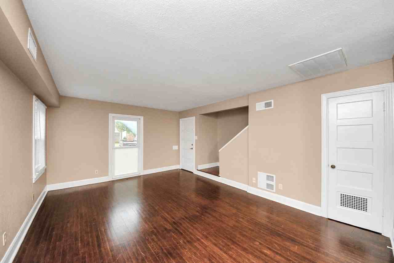 2332 Sheridan St #2332B - Photo 4 of 44