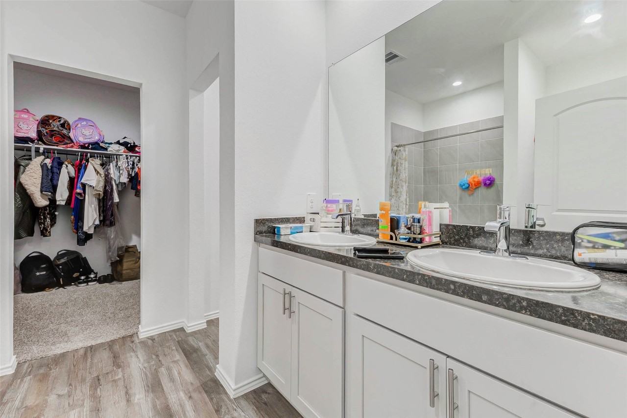 5122 5122 Sequoia Heights Ln Spring #5122 - Photo 2 of 25