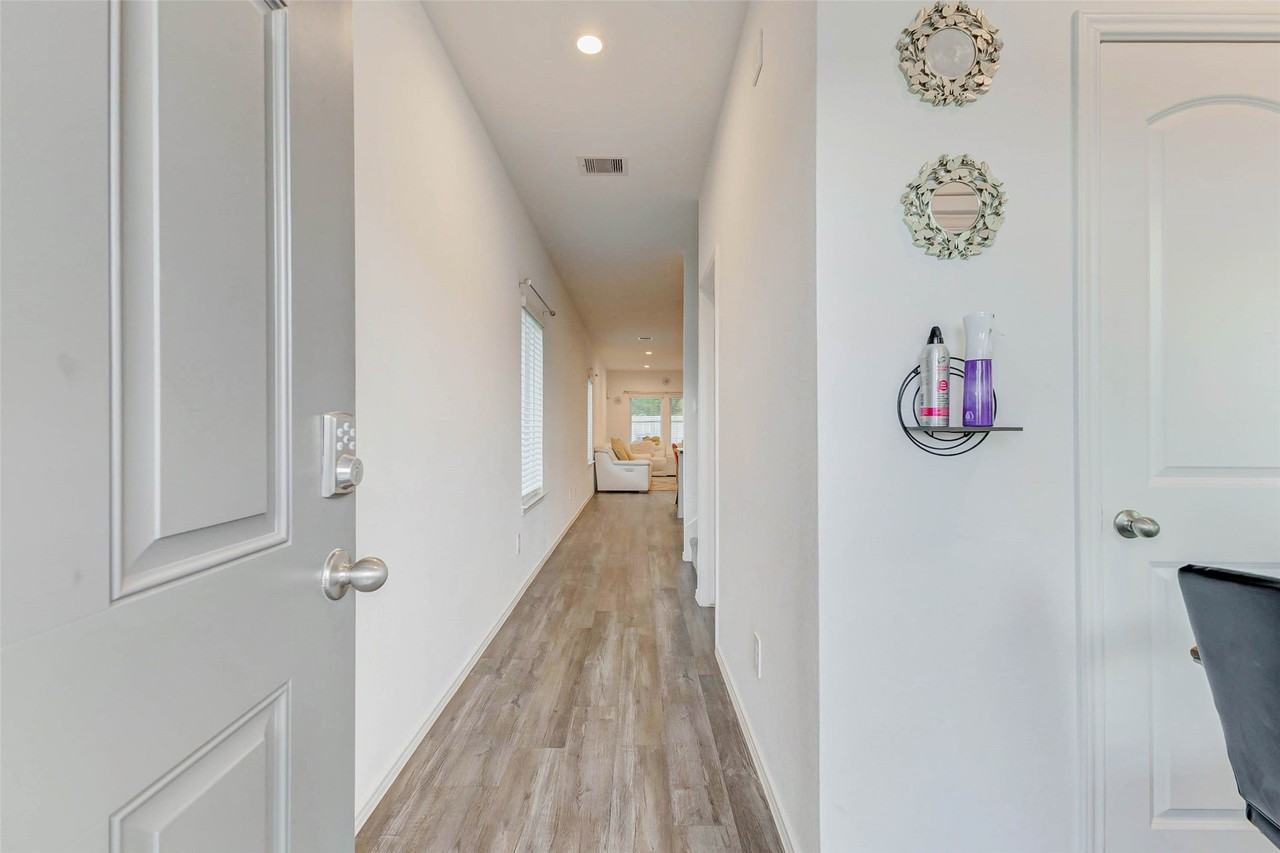 5122 5122 Sequoia Heights Ln Spring #5122 - Photo 4 of 25