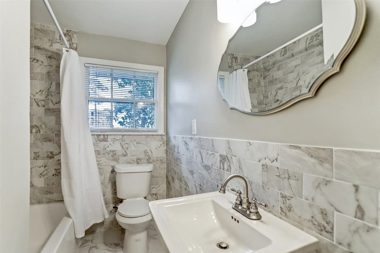 3911 Law St #3911B - Photo 5 of 21