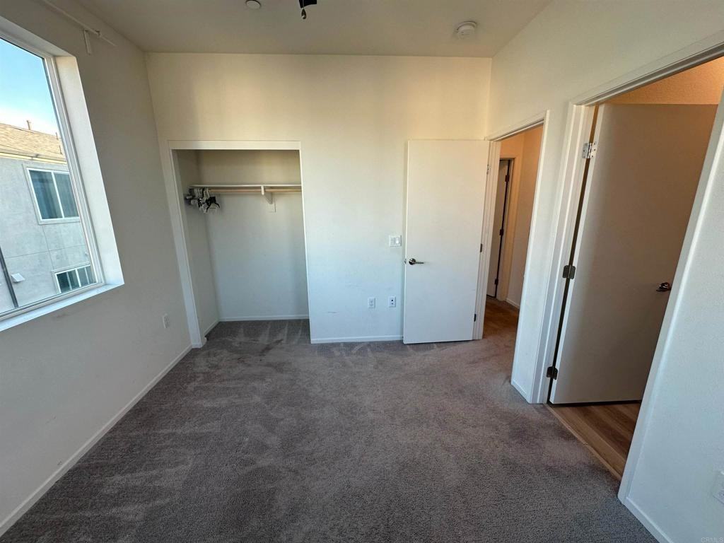 5256 Beachfront Cv #5256-205 - Photo 5 of 25