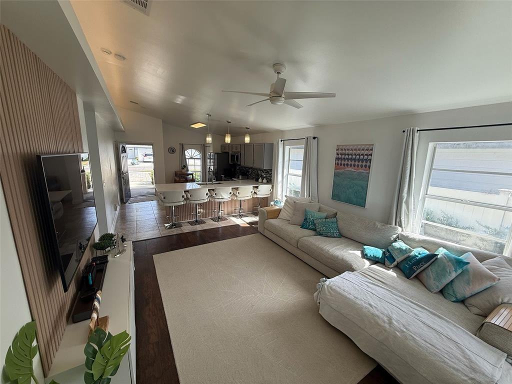 13272 Helm St #13272 - Photo 5 of 34