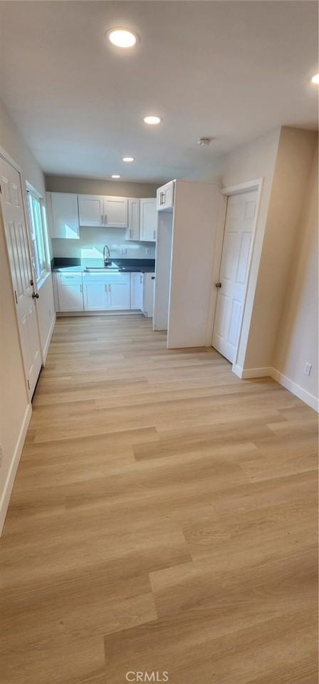 3168 Sanchez St #3168B - Photo 6 of 6