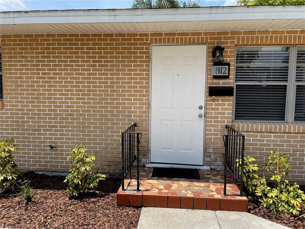 812 Lexington Street #812 - Photo 2 of 16