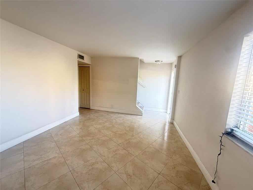 5646 Blueberry Ct #5646-23 - Photo 7 of 16