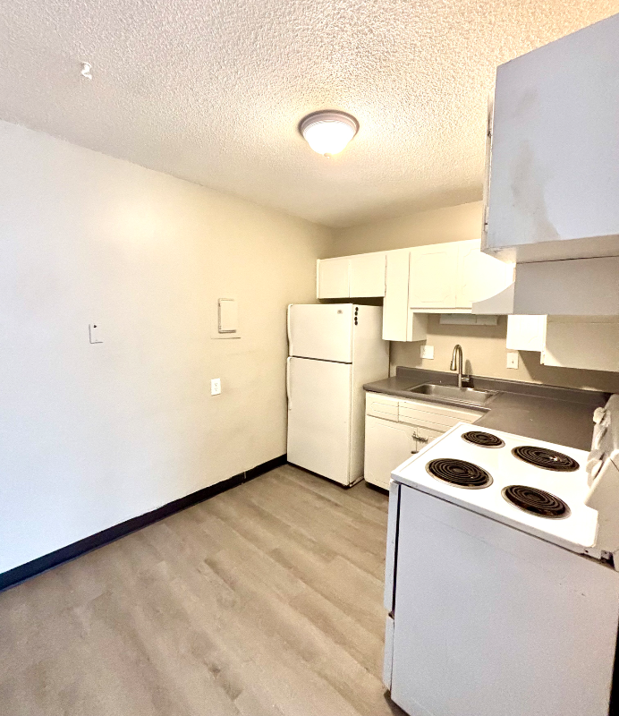 1809 Arlington Ave #10 - Photo 3 of 7