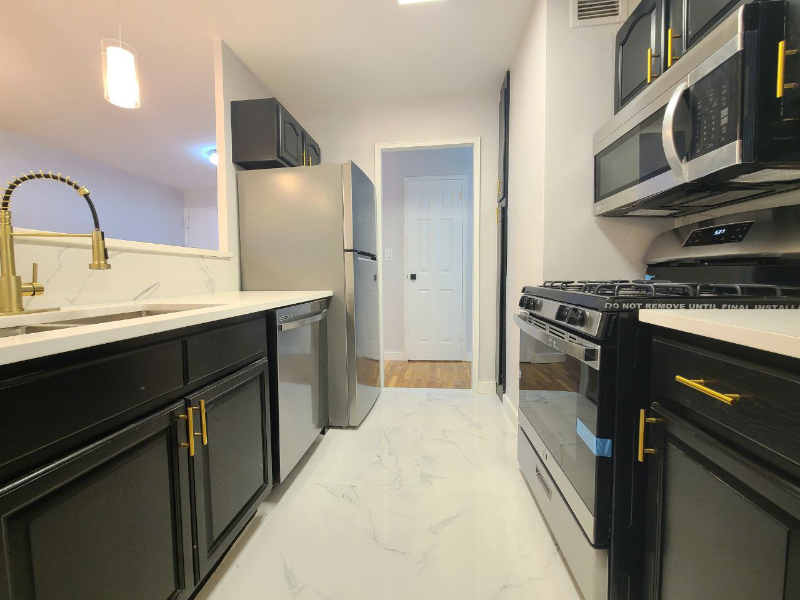 750 N Broad St #1G - Photo 3 of 11