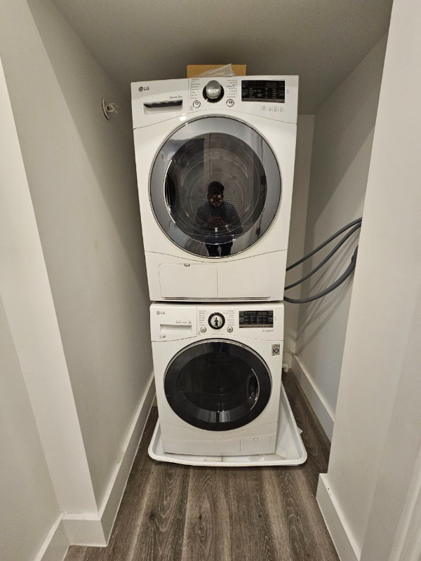 750 N Broad St #1G - Photo 7 of 11