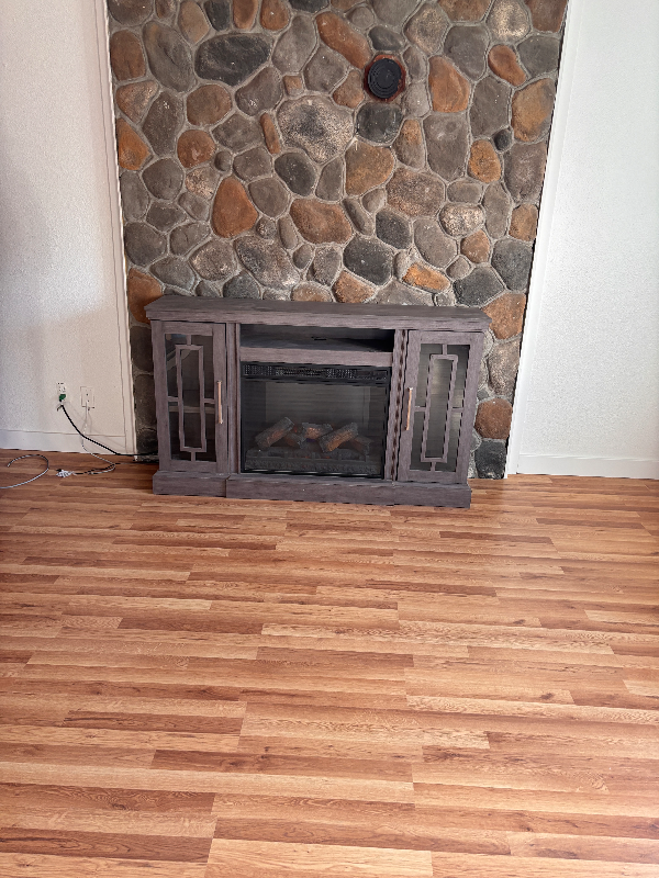 1128 33rd St Se - Photo 4 of 6