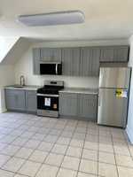 featured image of 192 Sargeant St