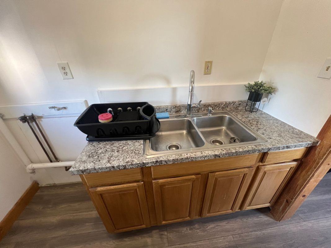 27 Chestnut Street - Photo 4 of 11