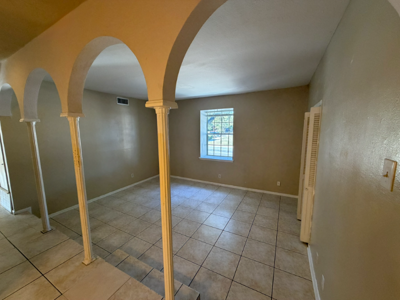 170 De Chantle Rd #205 - Photo 2 of 19