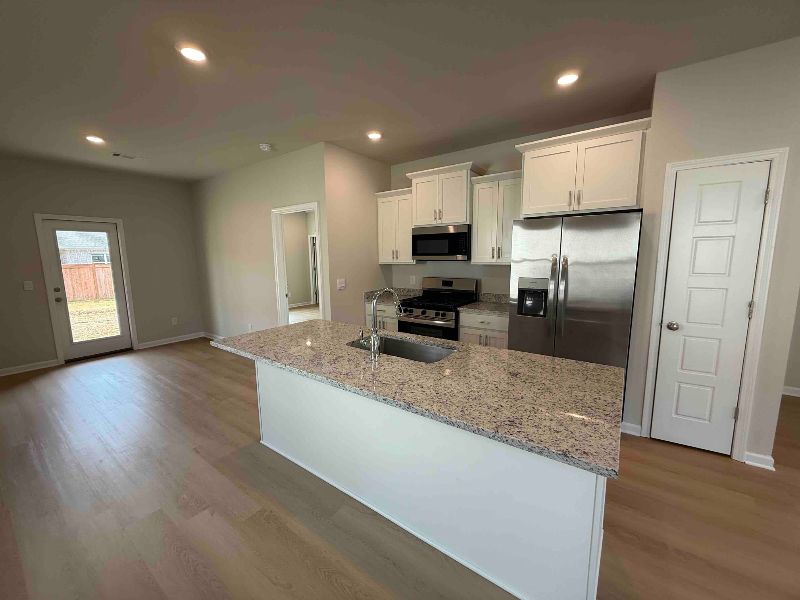 521 Vista Pointe Dr - Photo 5 of 16