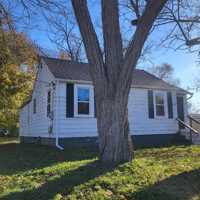 featured image of 1322 East Napier Avenue