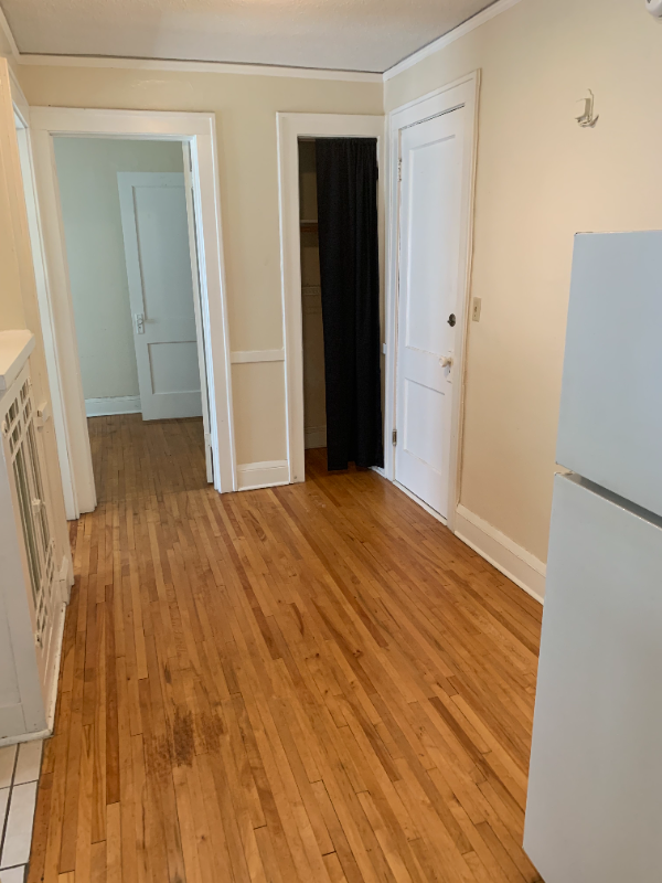 1720 Ashland Ave #9 - Photo 4 of 11