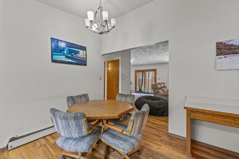 2923 Bonito Ave - Photo 7 of 18