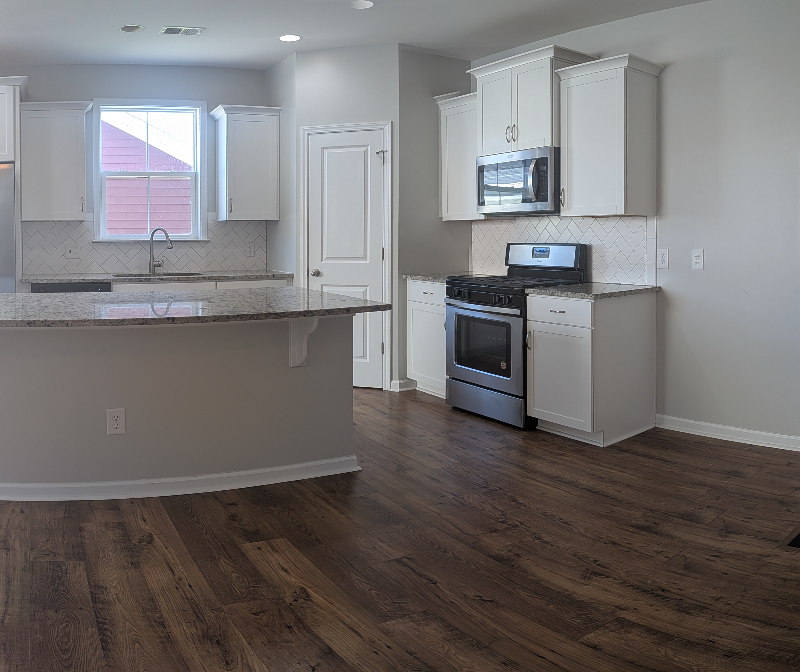 115 Yorkshire Drive - Photo 3 of 20