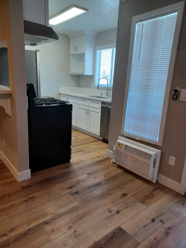 20140 Roscoe Blvd #209 - Photo 4 of 12