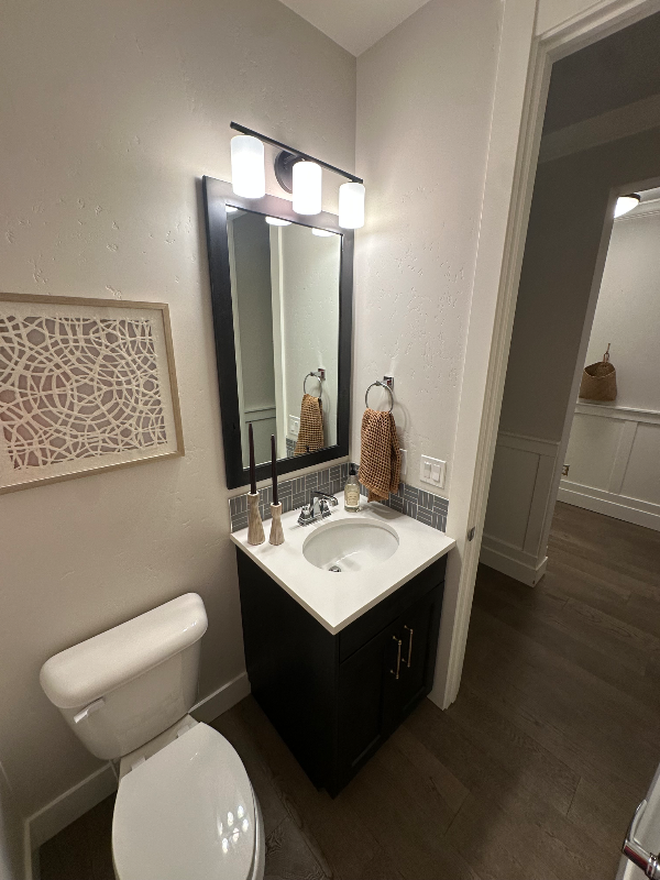 1622 Glencoe Street - Photo 3 of 7