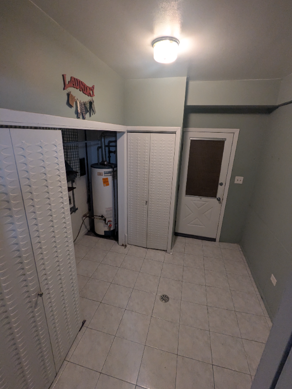 8049 W Eastwood Ave - Photo 3 of 12