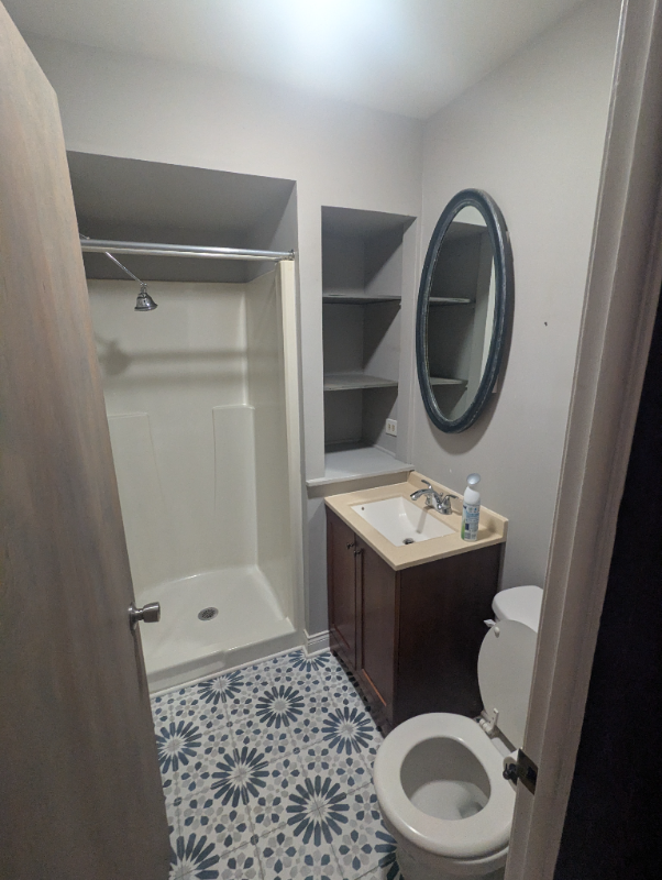 8049 W Eastwood Ave - Photo 4 of 12