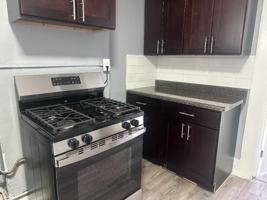 featured image of 129 3rd St #7