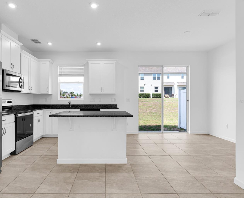 1148 Lakeshore Breeze Place - Photo 3 of 13