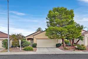featured image of 2090 Desert Woods Dr