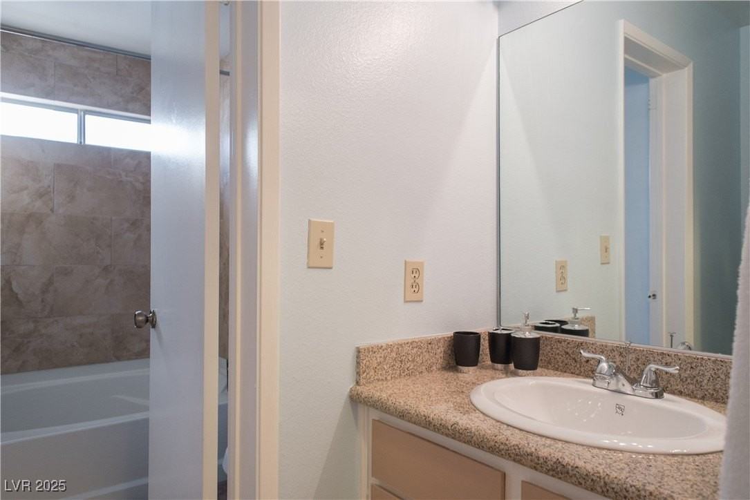 7250 Hardtack Circle - Photo 2 of 37