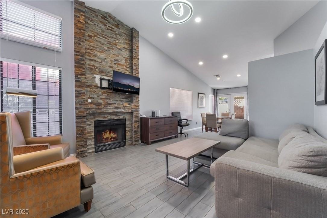 7076 Gunslinger Street - Photo 6 of 32