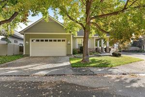 featured image of 2094 N Trail Creek Ln