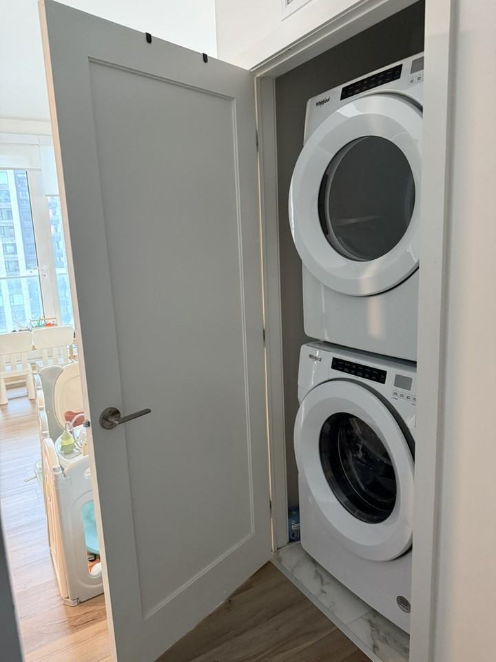 2000 Rue Sauvé O - Photo 6 of 20